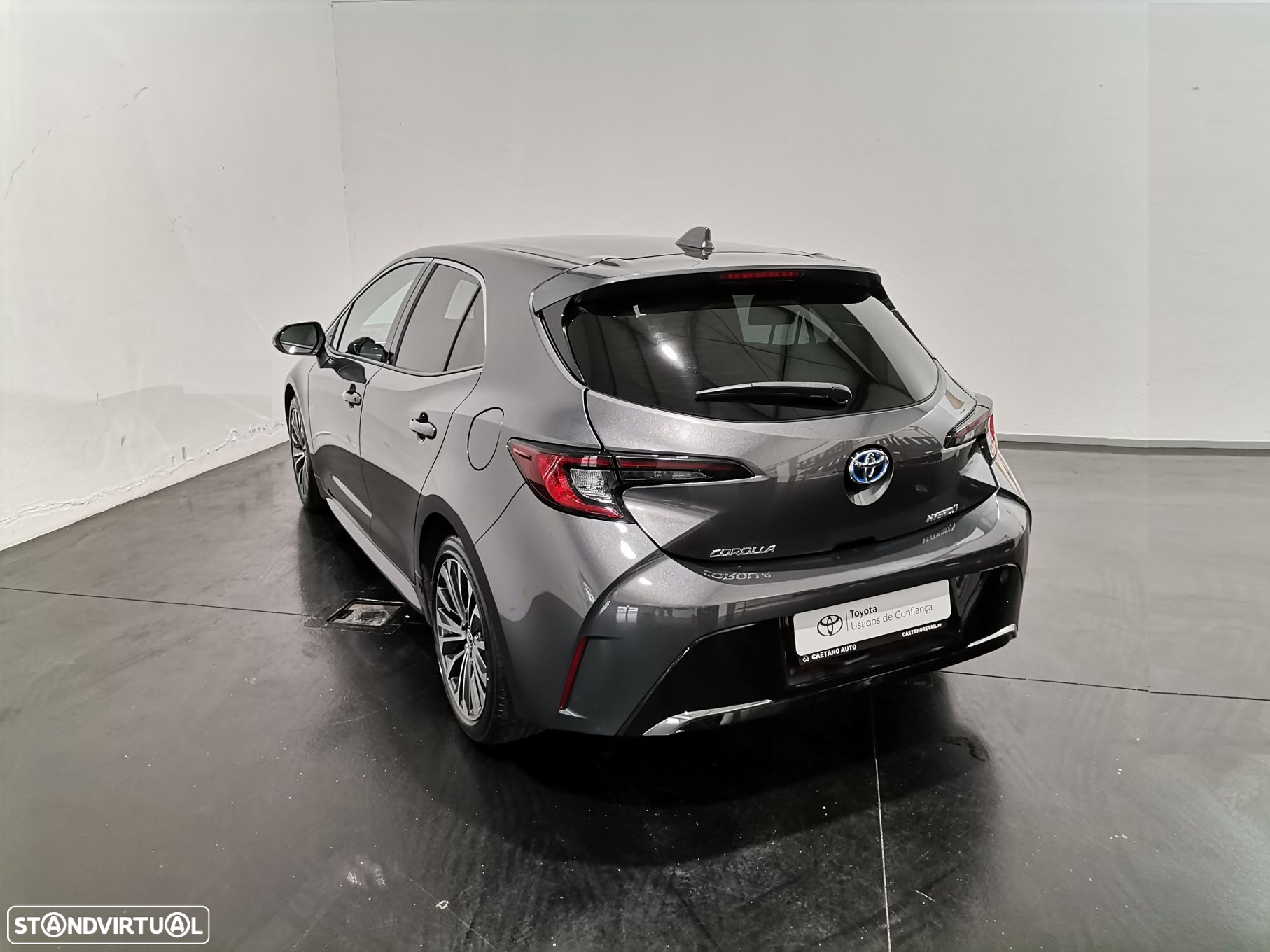 Toyota Corolla 1.8 Hybrid Comfort Plus - 2