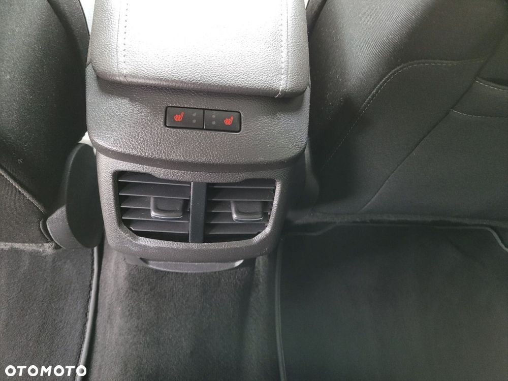 Ford Mondeo 2.0 TDCi Titanium - 15