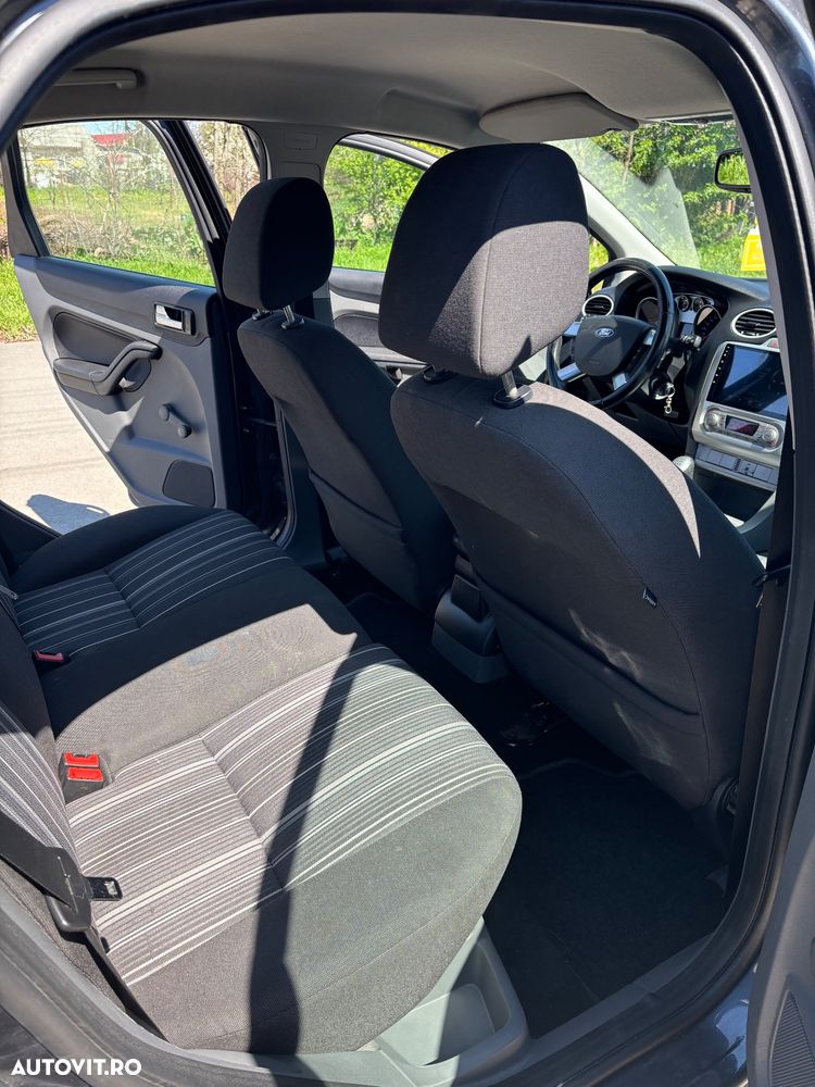 Ford Focus 1.6 TDCI Trend - 4