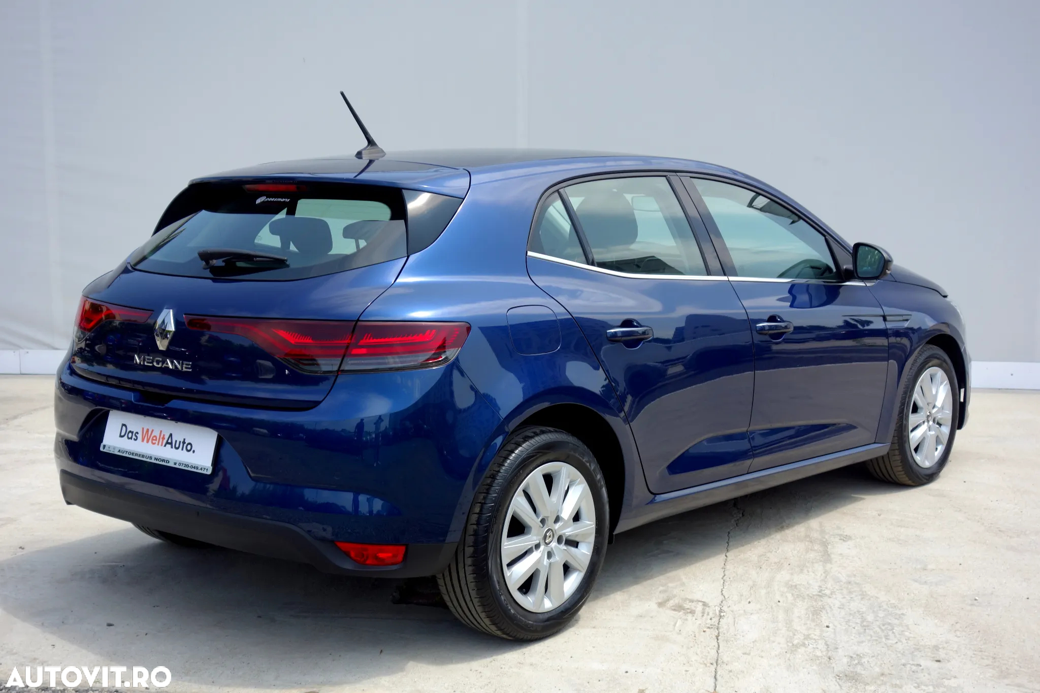 Renault Megane TCe 140 GPF BUSINESS EDITION - 2