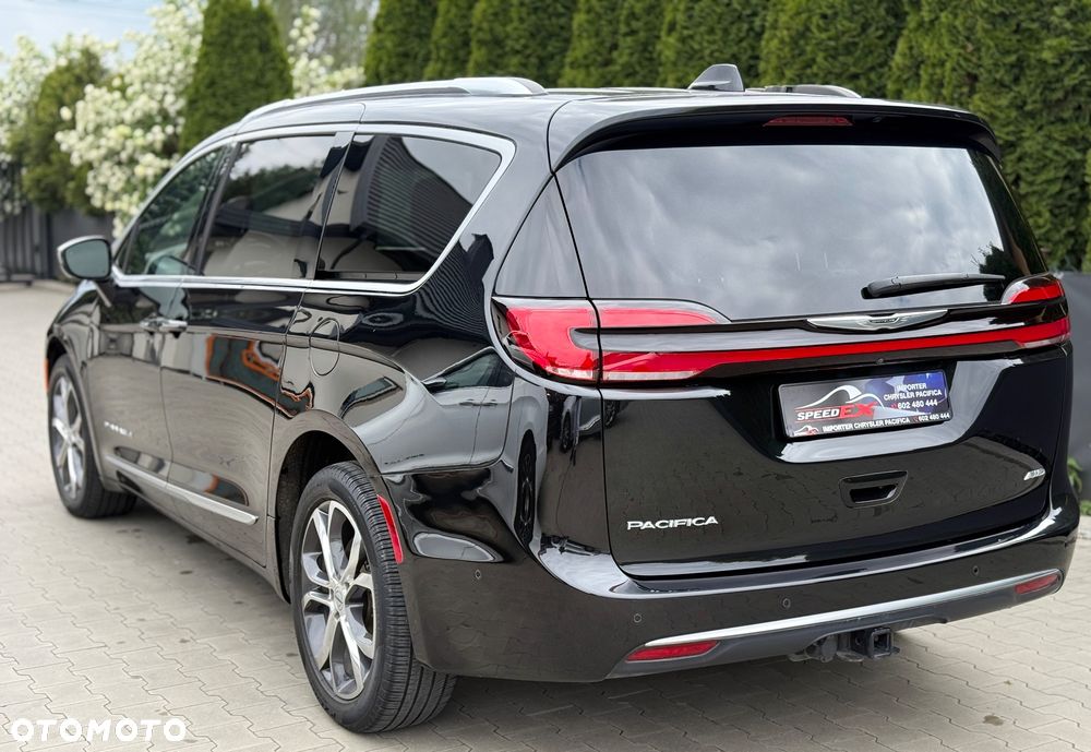 Chrysler Pacifica - 7