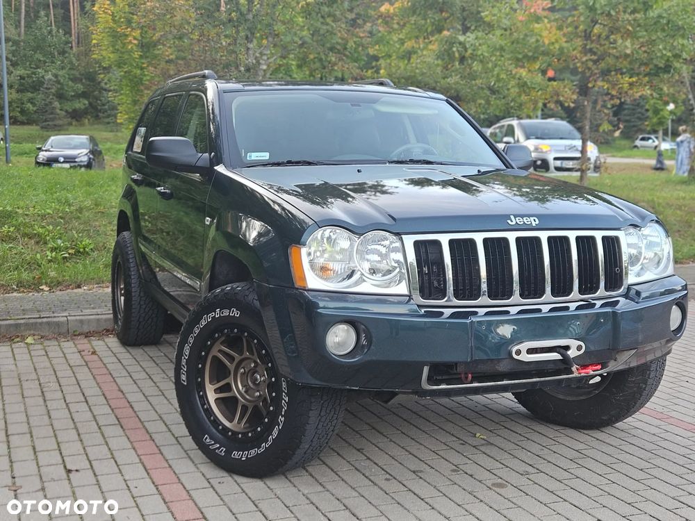 Jeep Grand Cherokee - 1