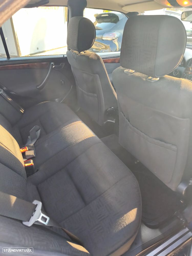 Mercedes-Benz C 200 CDI Sport - 12