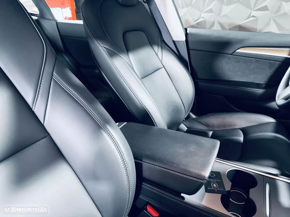 Tesla Model 3 Long Range AWD Dual Motor Performance - 19