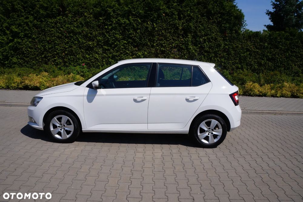 Skoda Fabia 1.0 Style - 4