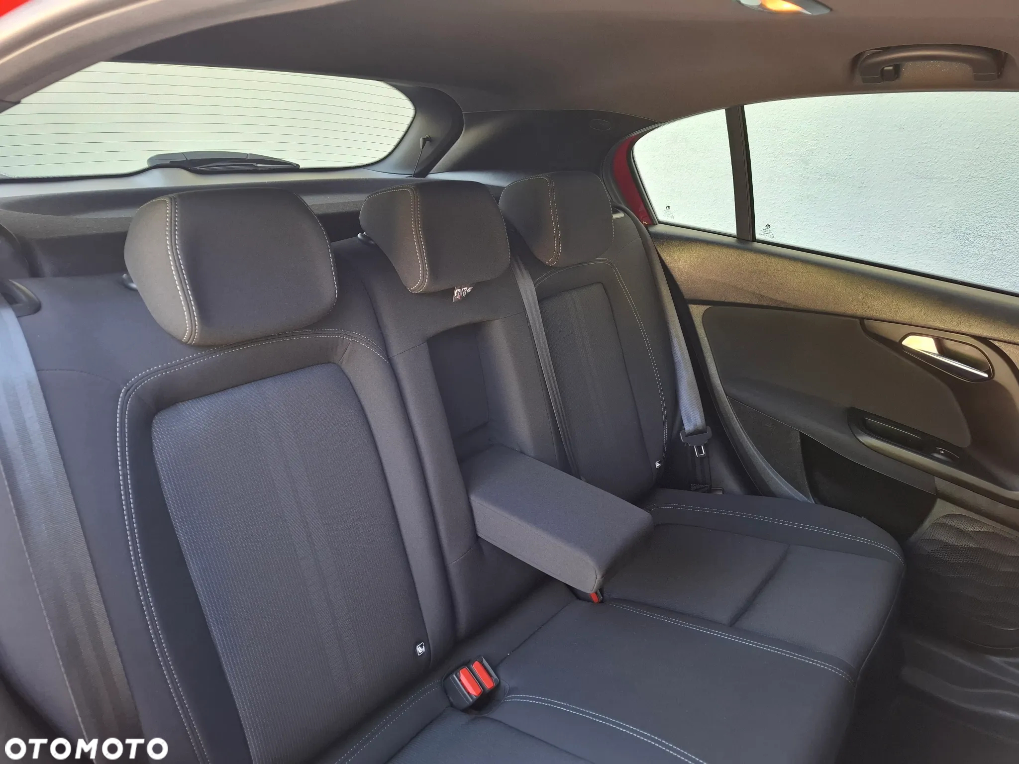 Fiat Tipo 1.4 T-Jet 16v Sport - 35