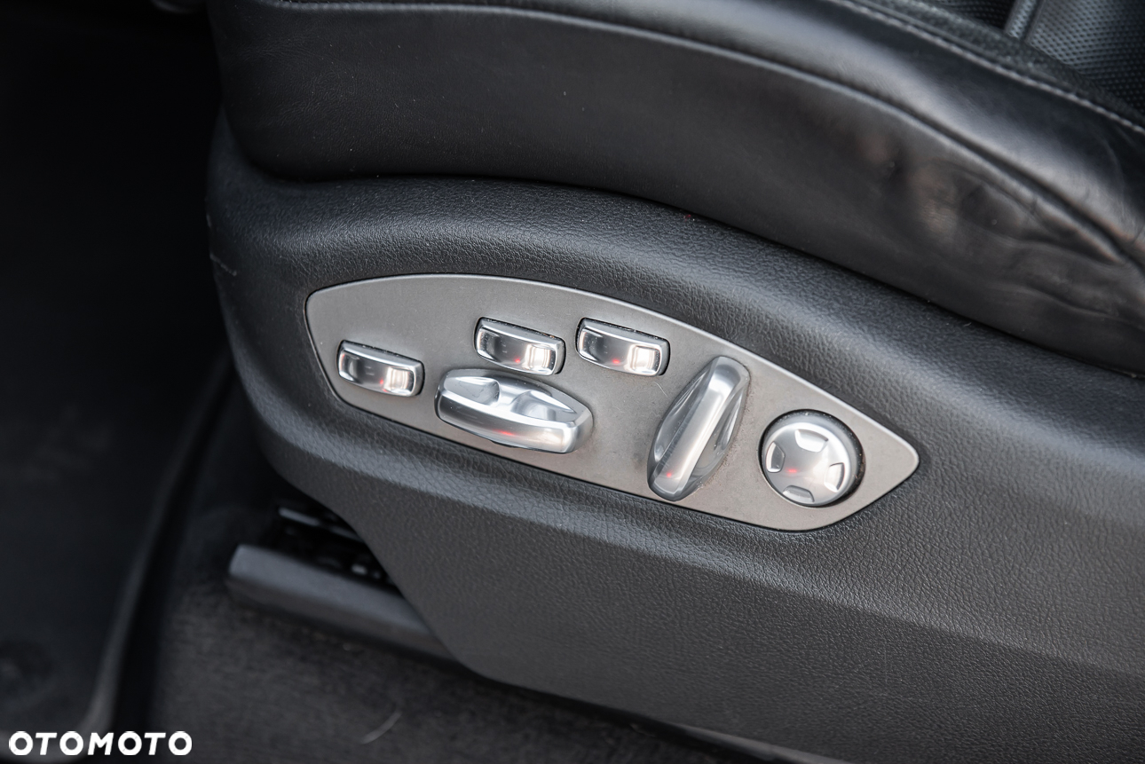 Porsche Cayenne Diesel Platinum Edition - 18