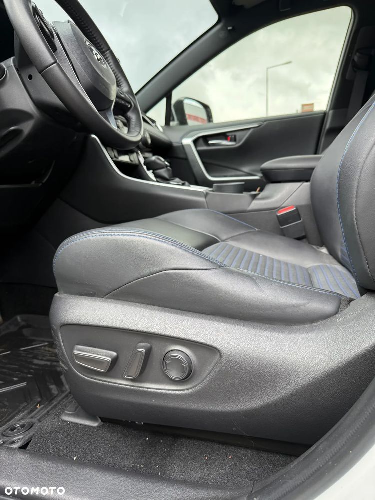 Toyota RAV4 2.5 Hybrid Selection 4x4 - 11