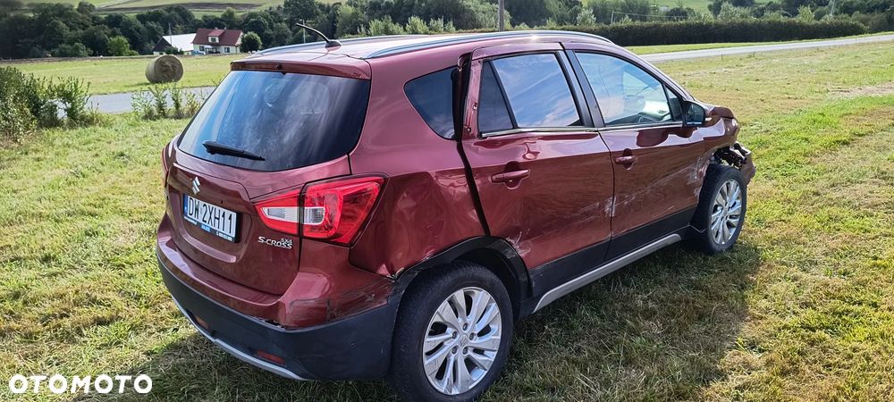 Suzuki S-Cross - 4