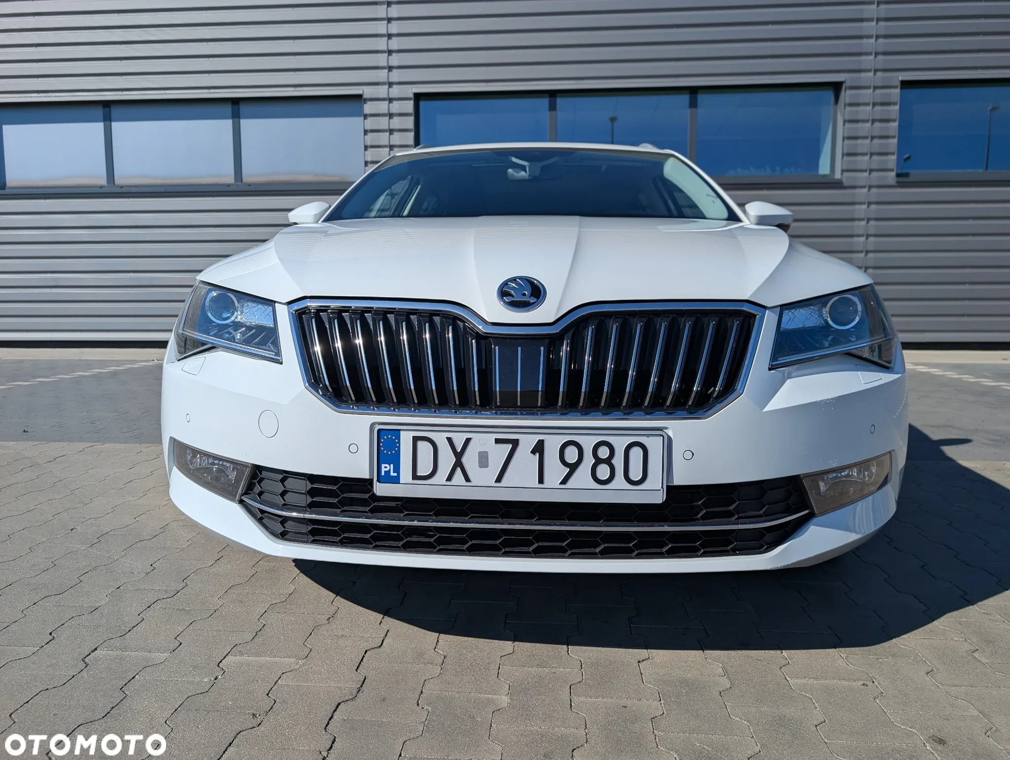 Skoda Superb - 14