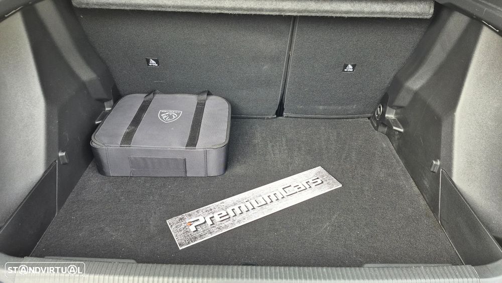 Peugeot e-2008 Active - 16