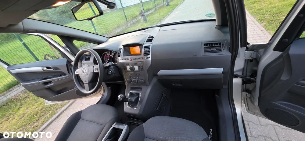 Opel Zafira 1.9 CDTI Edition Plus - 21