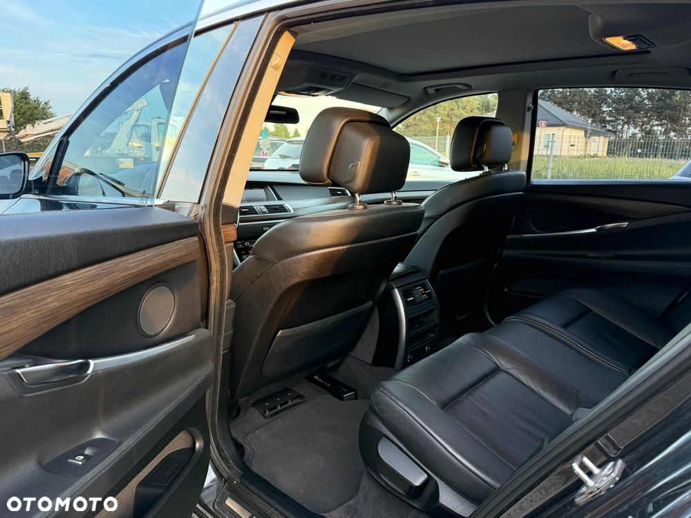BMW 5GT 530d - 10