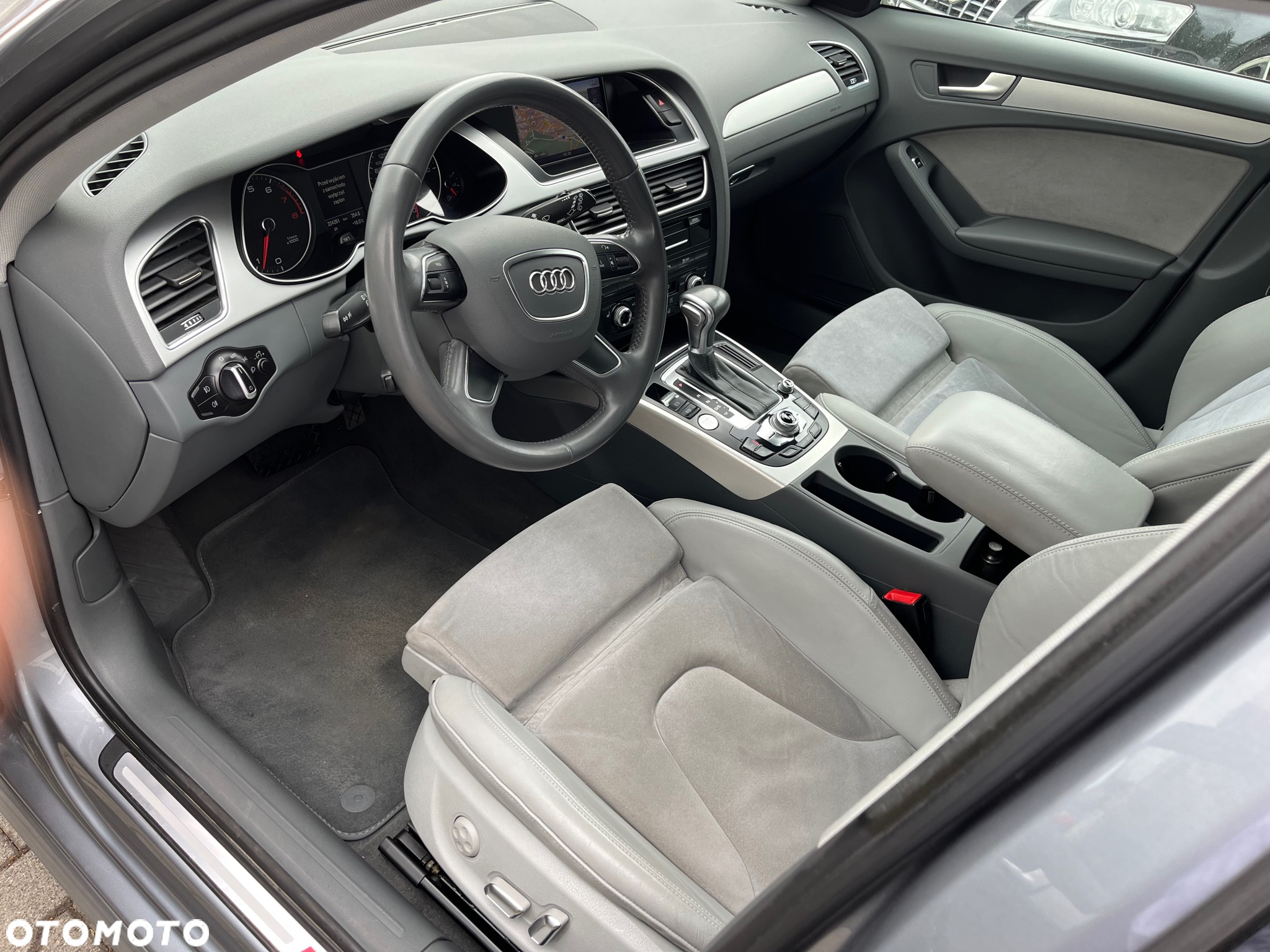 Audi A4 Avant 2.0 TFSI multitronic S line Sportpaket - 21