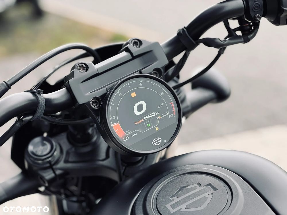 Harley-Davidson Sportster Nightster 975 - 11