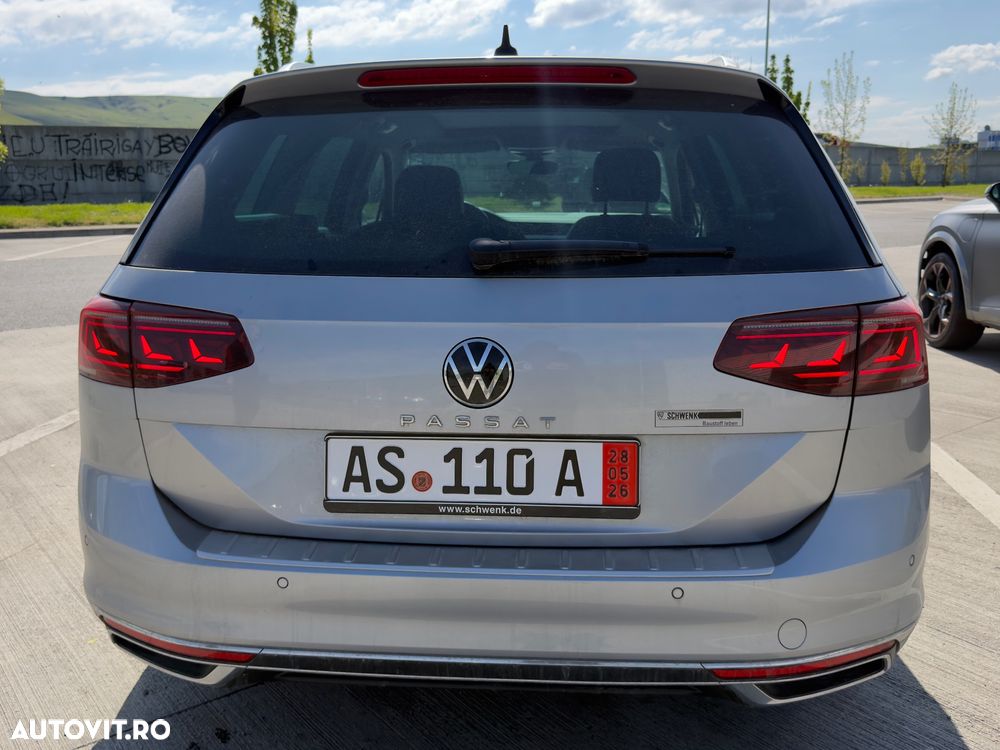 Volkswagen Passat 2.0 TDI SCR Elegance - 26