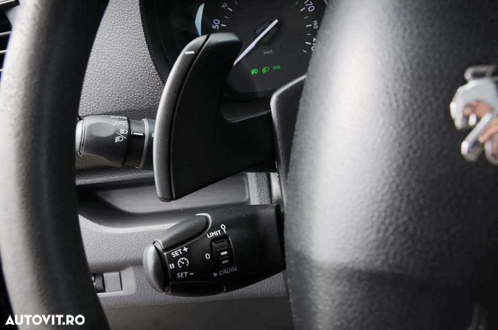 Peugeot Expert - 16