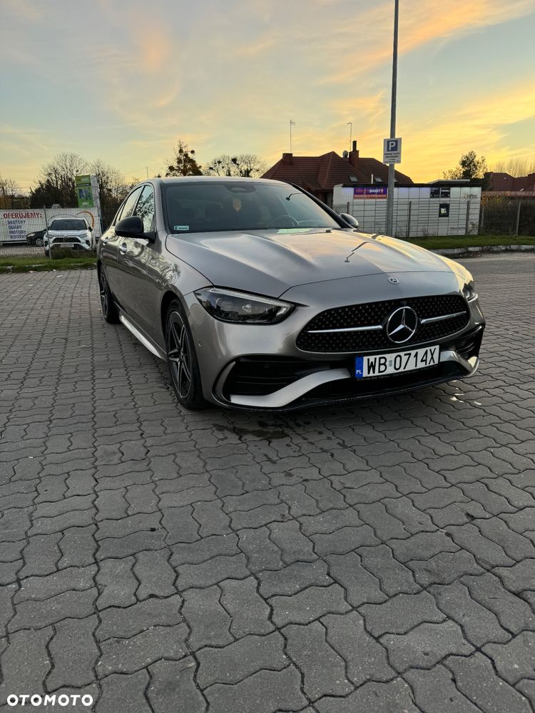 Mercedes-Benz Klasa C 200 mHEV 4-Matic AMG - 10