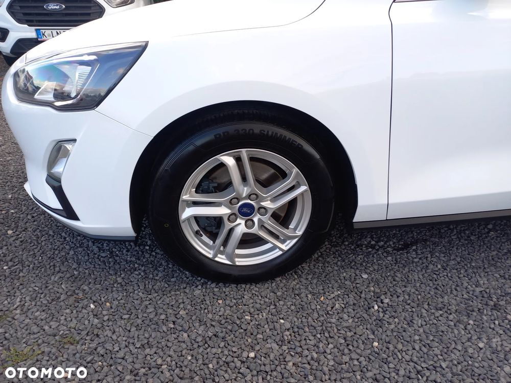 Ford Focus 1.5 EcoBlue STart-Stopp-System TITANIUM - 13