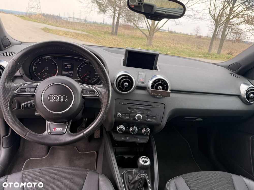 Audi A1 3-drzwiowe 1.6 TDI S line edition - 26