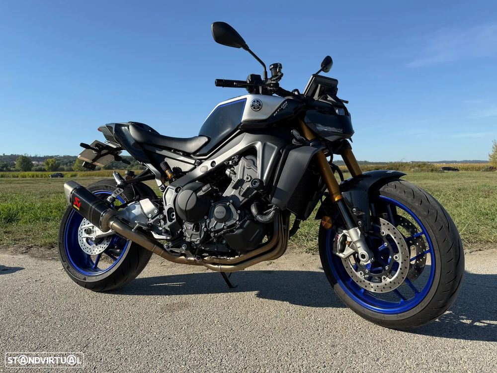 Yamaha MT-09 SP    ( Com  Akrapovic ) - 1