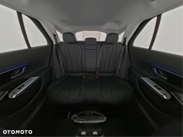 Mercedes-Benz Klasa E 300 de PHEV 4-Matic All-Terrain Avantgarde 9G-Tronic - 10