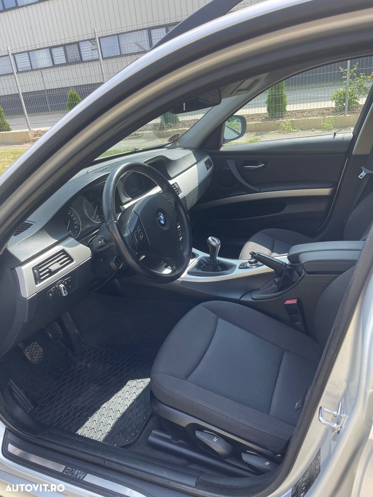 BMW Seria 3 318d - 7
