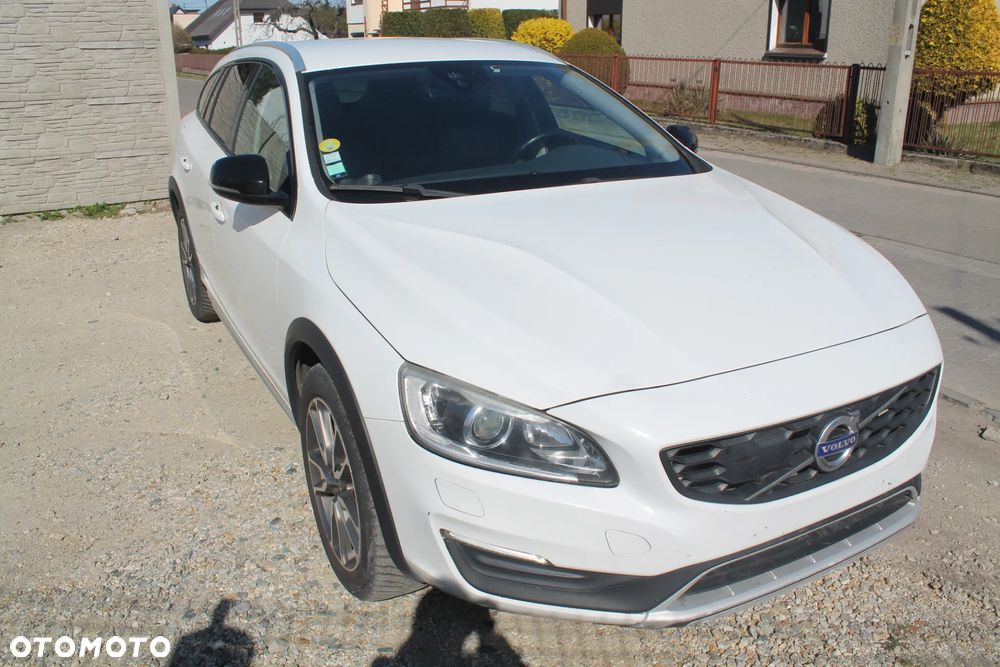 Volvo V60 Cross Country D3 Geartronic - 3
