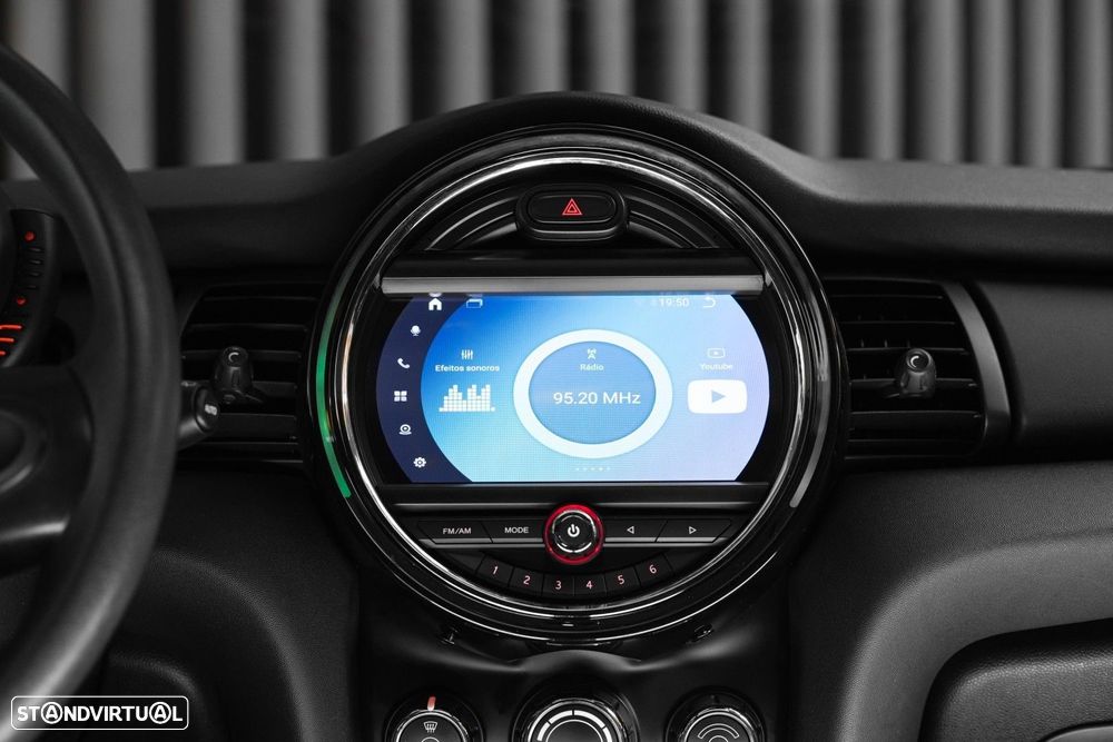 MINI 3 Portas One D - 18