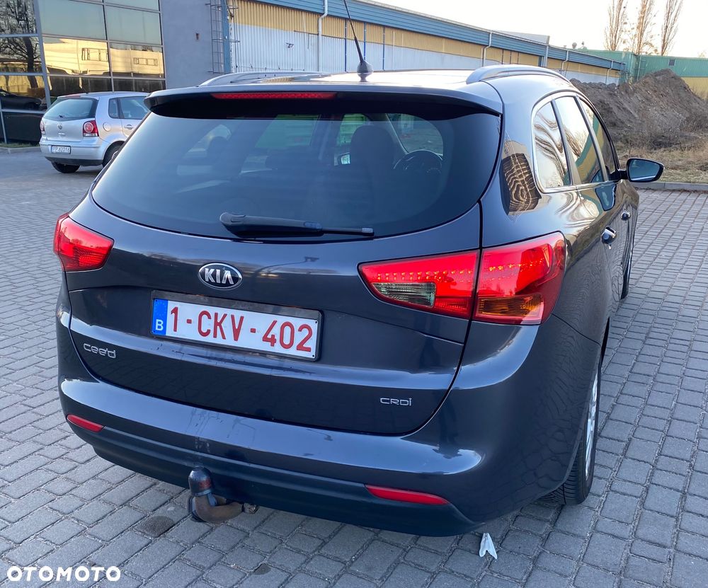 Kia Ceed 1.6 CRDi L - 22