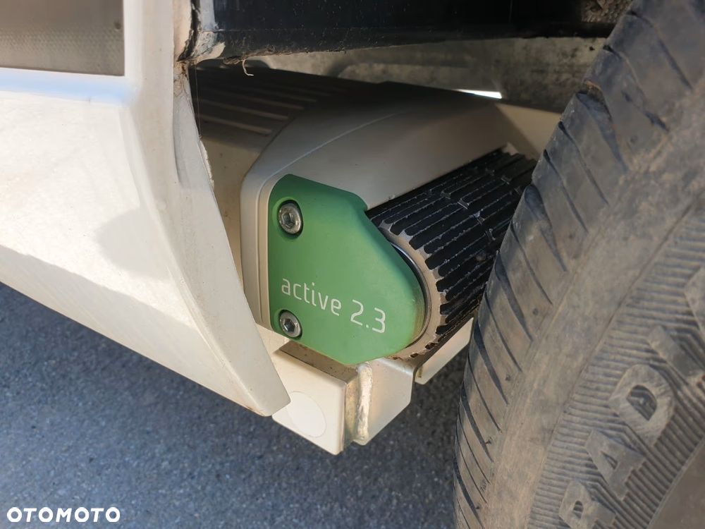 KNAUS DESEO 400 TR - 22