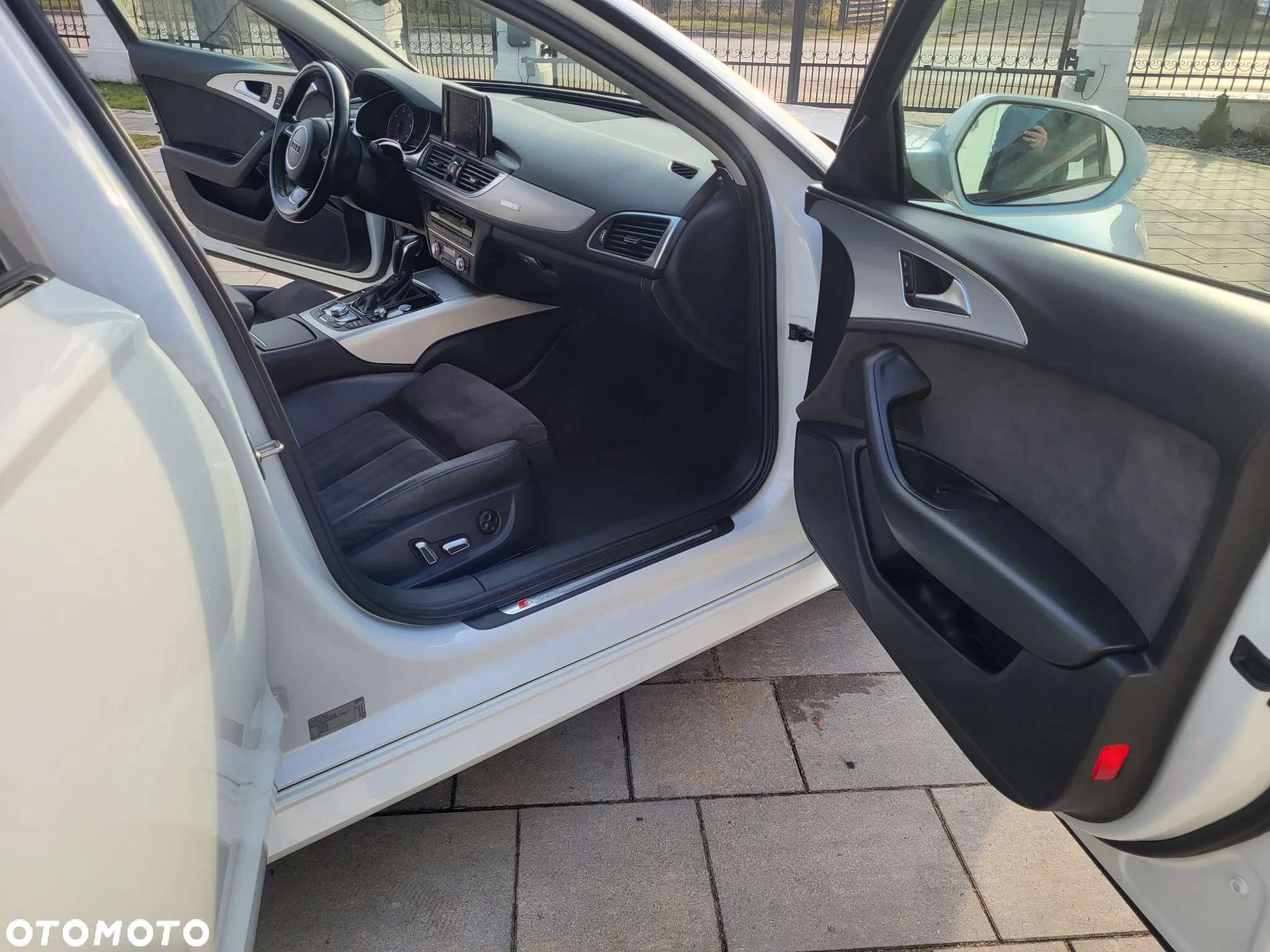 Audi A6 2.0 TDI Quattro S tronic - 25