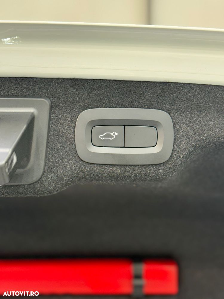 Volvo S90 T4 Geartronic Momentum - 18