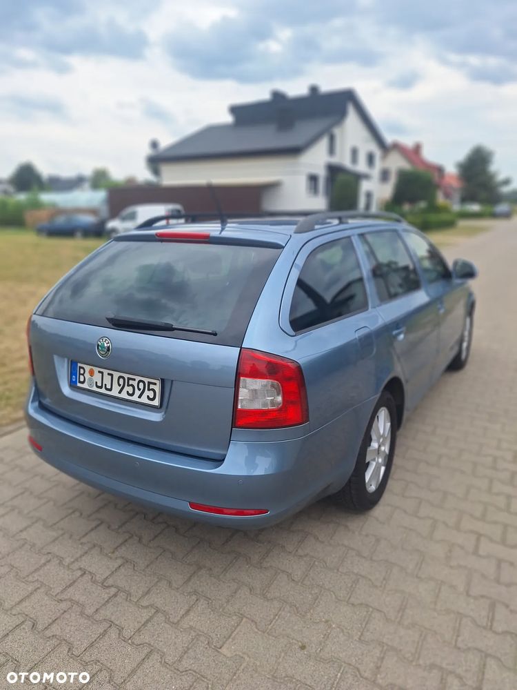 Skoda Octavia 1.6 TDI Ambition DSG - 3