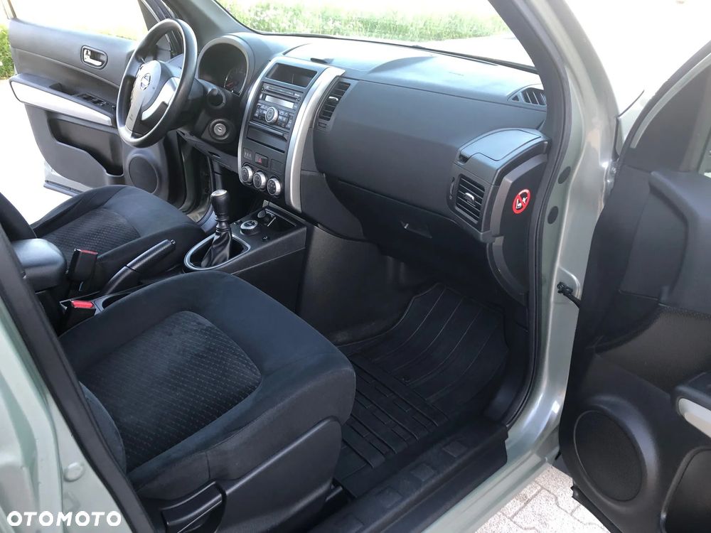 Nissan X-Trail 2.0 dCi 4x4 DPF LE - 13
