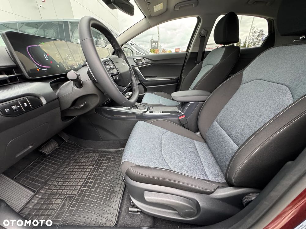Kia XCeed 1.6 T-GDI M DCT - 27