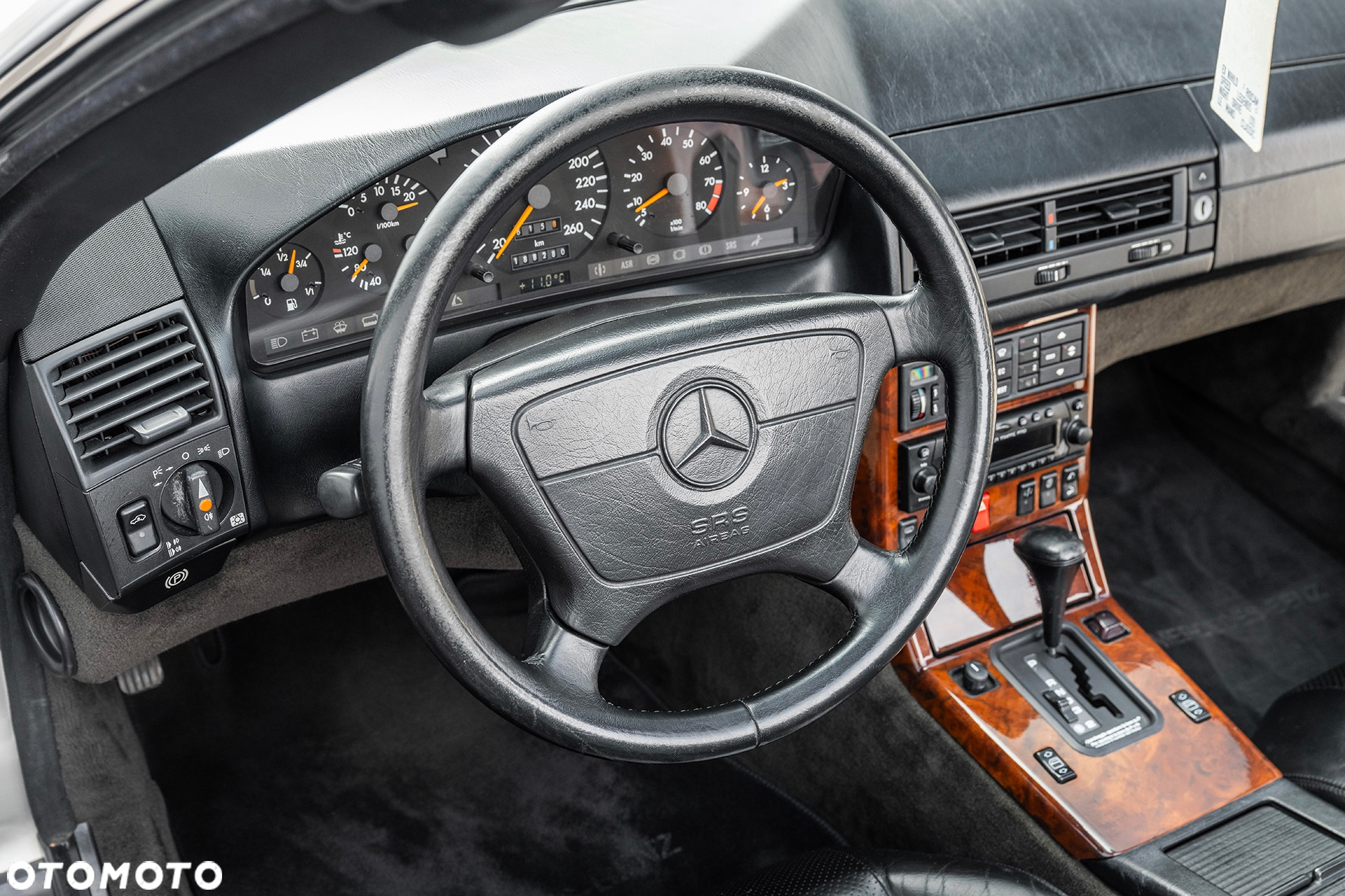 Mercedes-Benz SL - 15