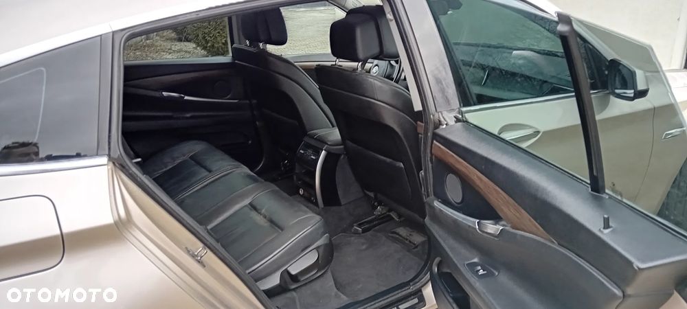 BMW 5GT 530d - 12