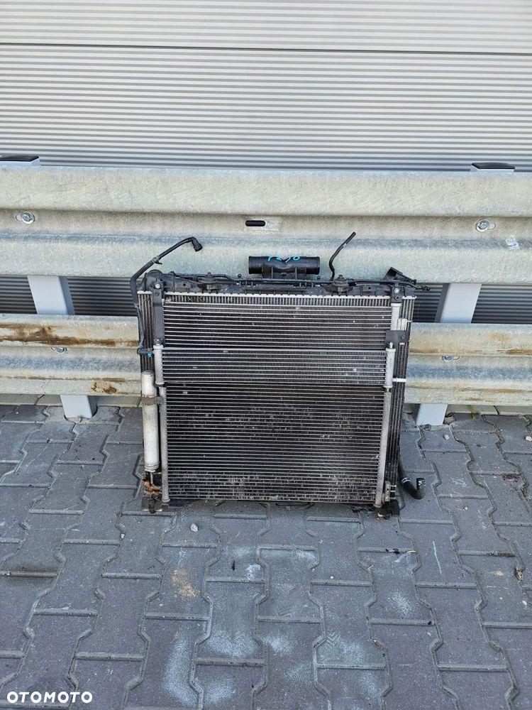 range rover sport l494 discovery 3.0 d komplet chłodnic cpla19c600ad - 1