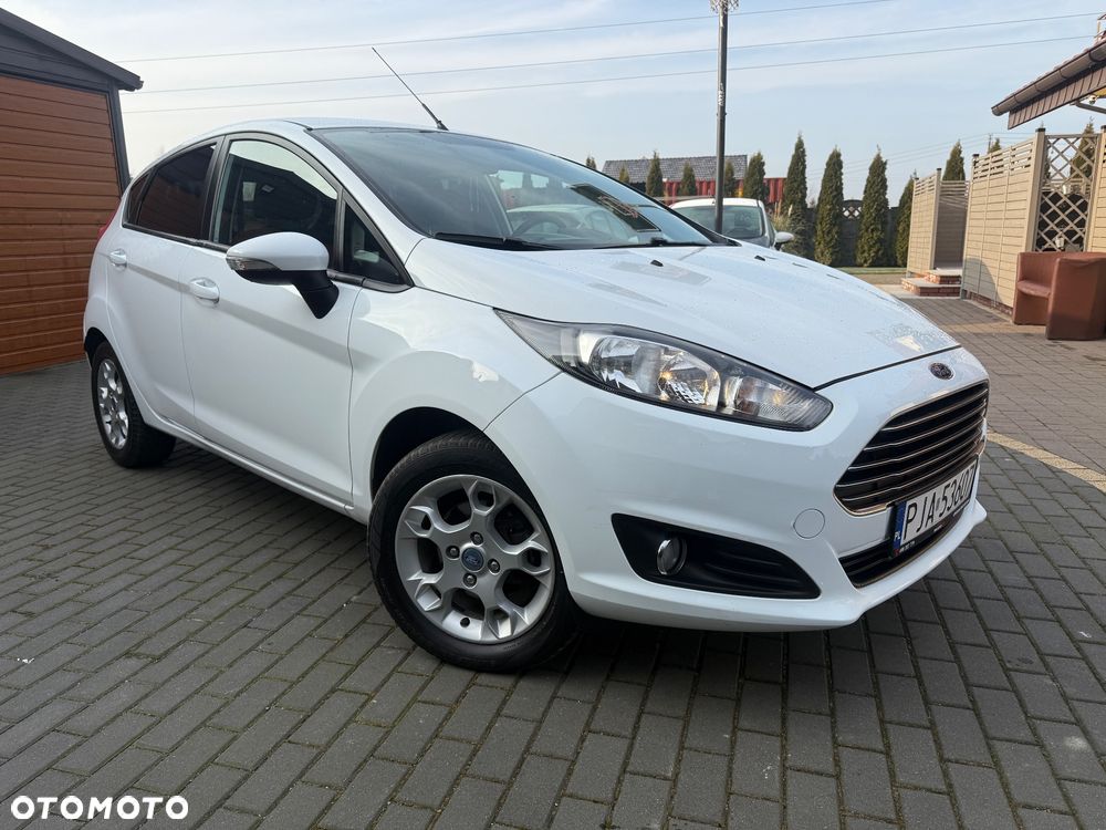 Ford Fiesta 1.0 Champions Edition - 11