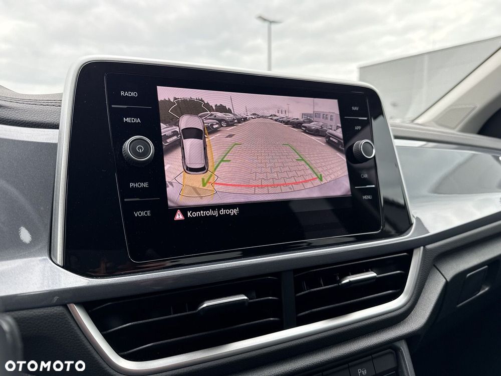 Volkswagen T-Roc 1.5 TSI Style DSG - 24