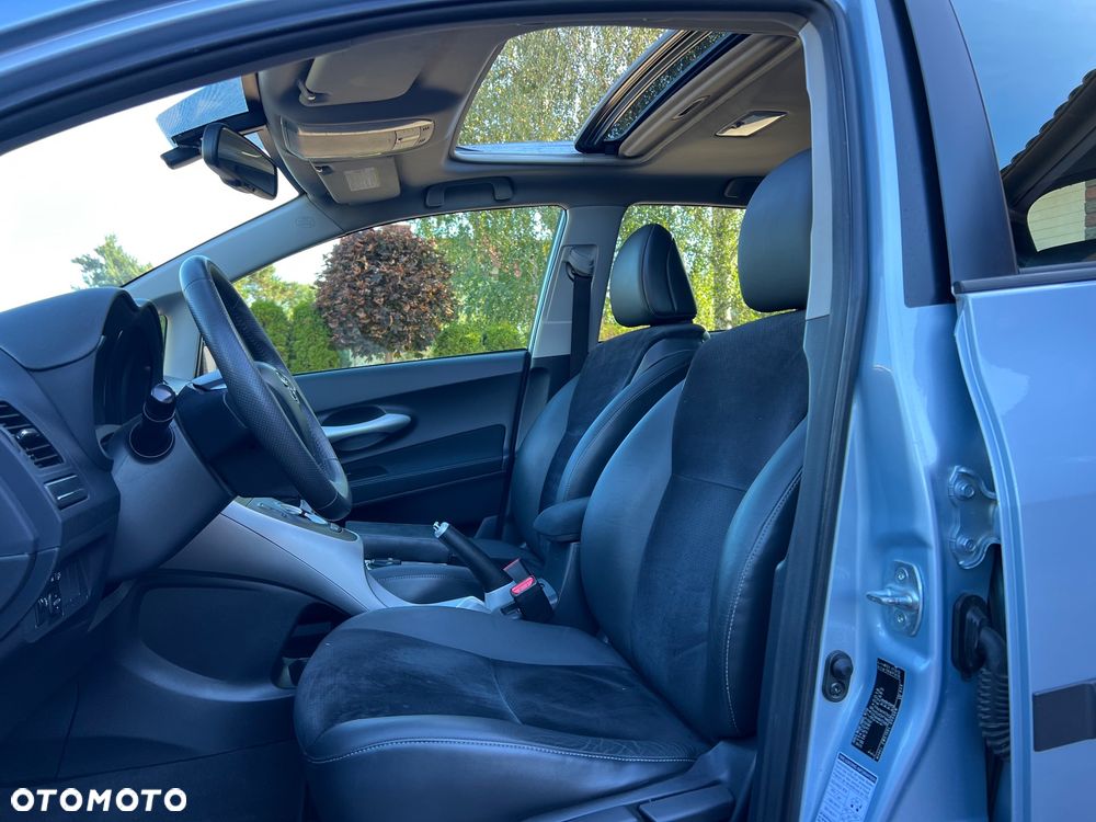 Toyota Auris 1.8 HSD Luna - 26