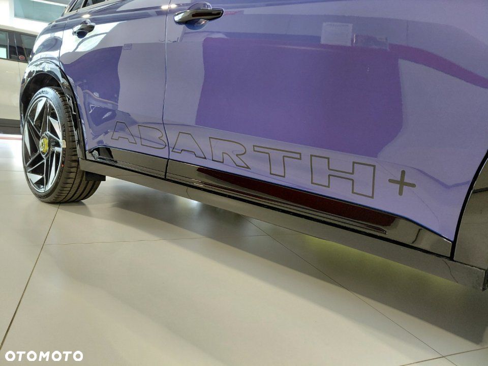 Abarth 600e - 10