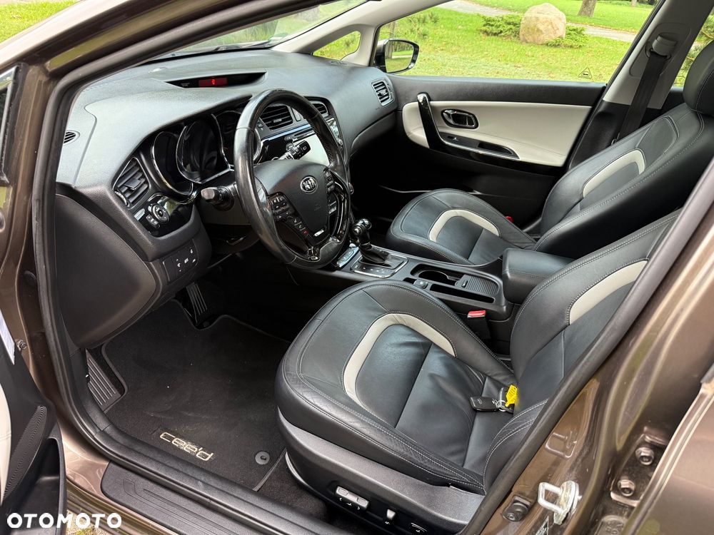 Kia Ceed 1.6 GDI XL DCT - 6