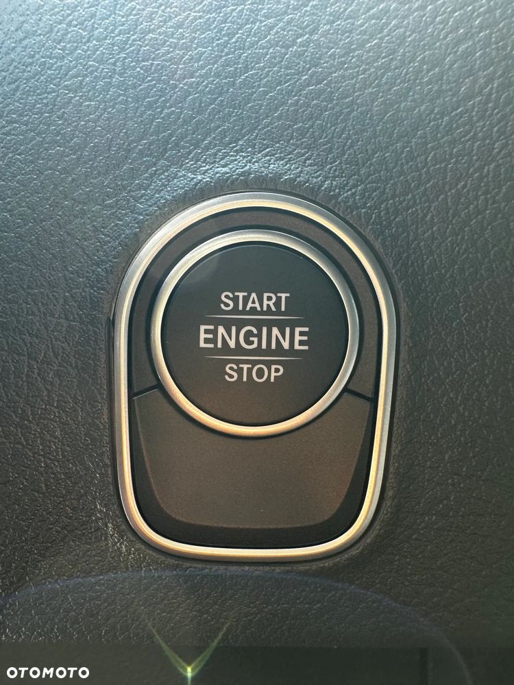 Mercedes-Benz Sprinter - 22