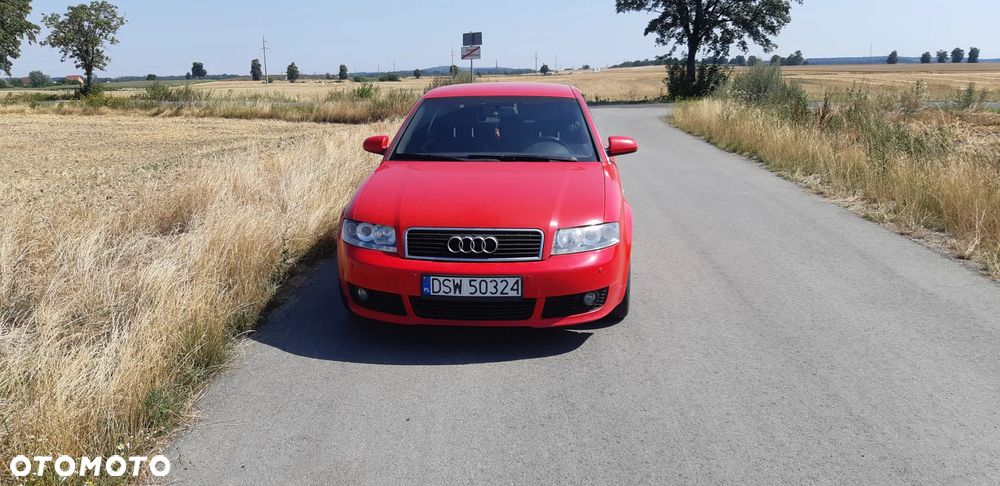 Audi A4 Limousine - 6