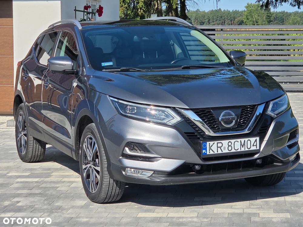 Nissan Qashqai 1.6 DCi 4x4 Tekna - 2