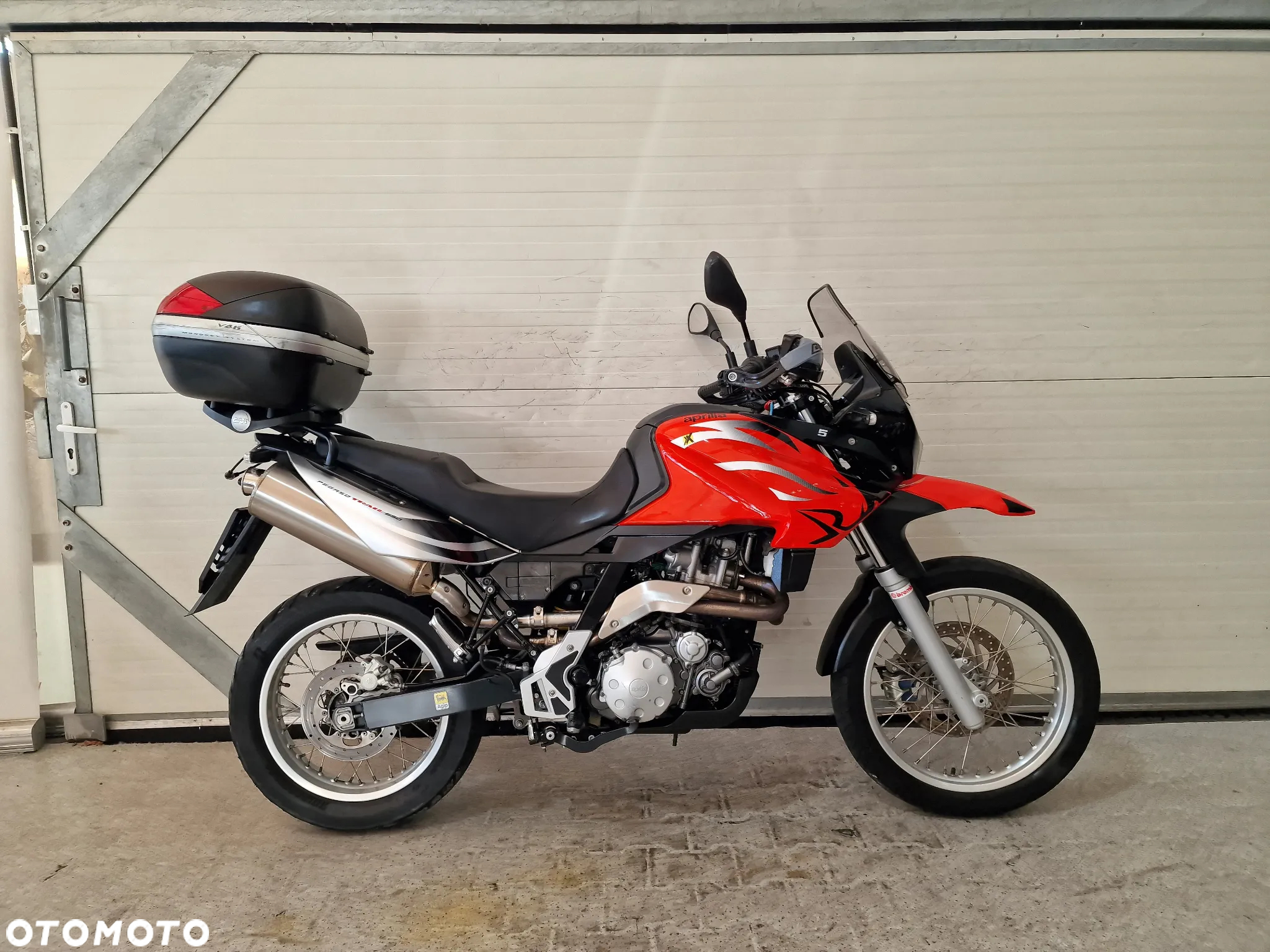Aprilia Pegaso - 4
