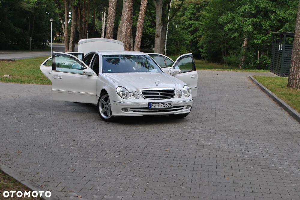 Mercedes-Benz Klasa E - 26