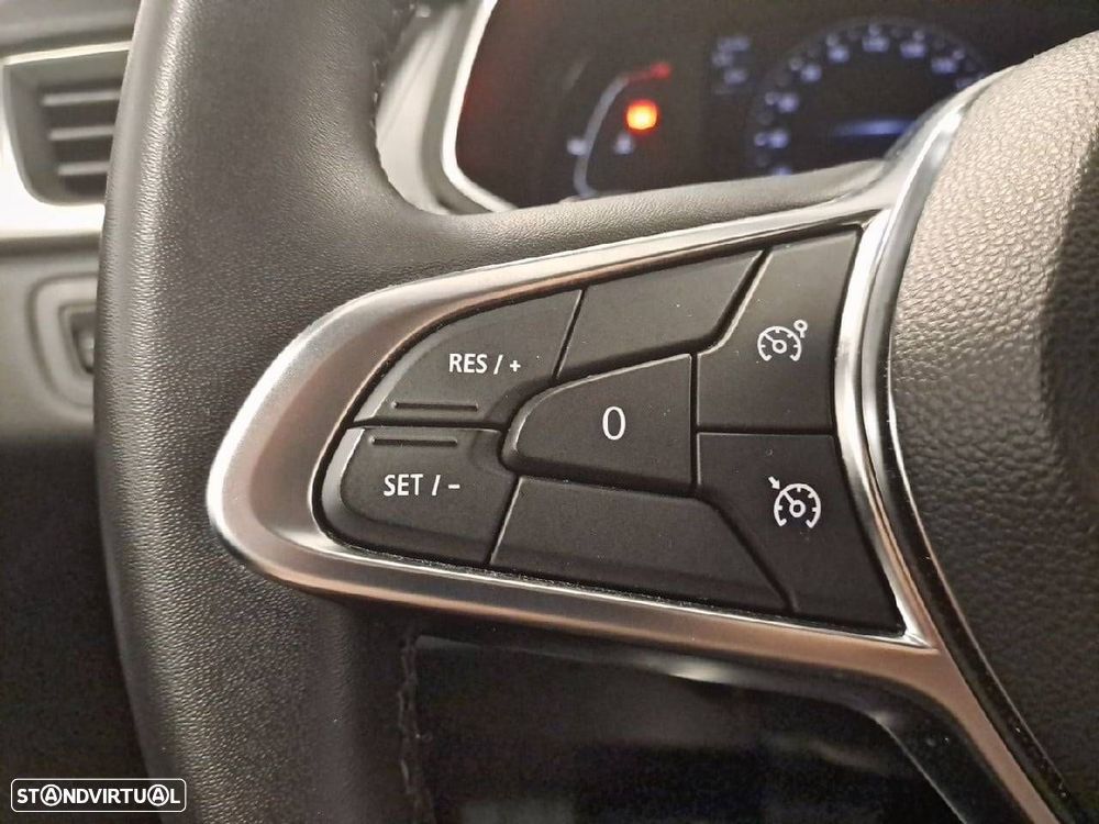 Renault Captur 1.3 TCe Exclusive EDC - 17